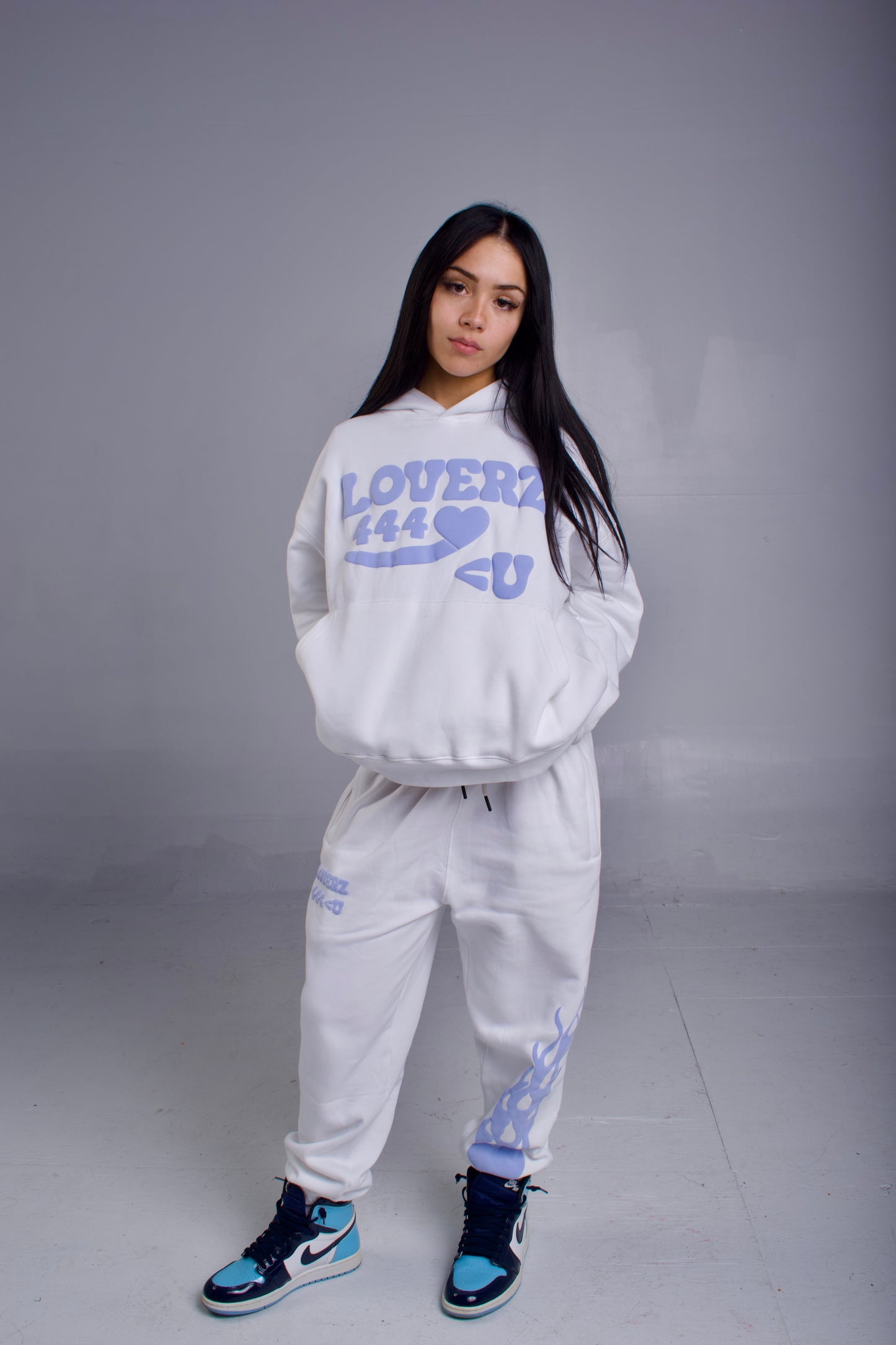 LOVERZ 444 <U White & Baby Blue Sweatsuit