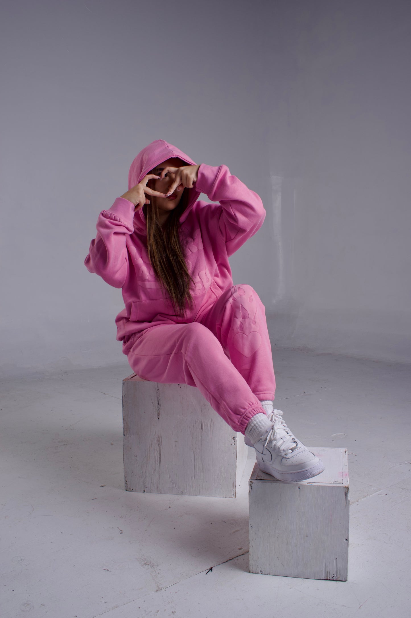 LOVERZ 444 <U Pink Sweatsuit